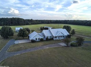1422 County Road 4920, Bloomburg, TX 75556