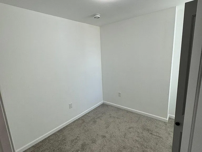 1619 Westwood Ave — Photo 9