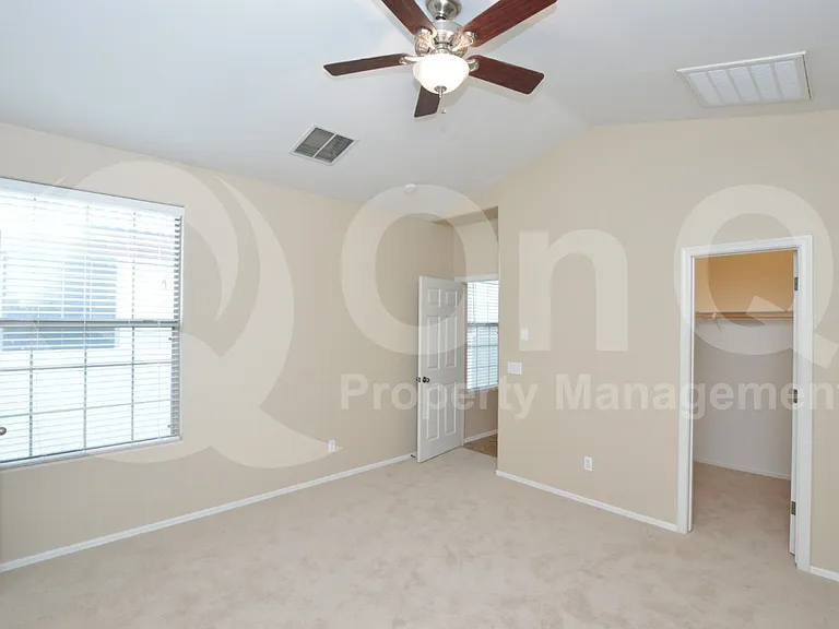 1453 S Sinova Ave — Photo 10