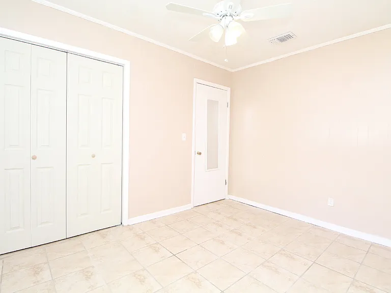 6620 Applegate St — Photo 10