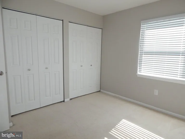 17 Juliet Ln #303 — Photo 18