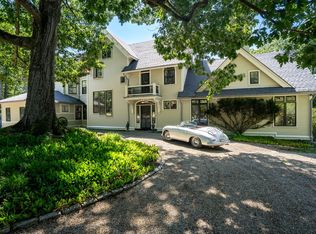802 Hale St, Beverly, MA 01915