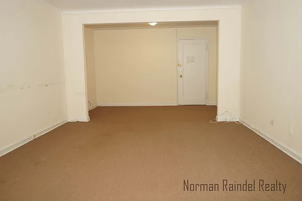 Rented by Norman Raindel, LREB | media 38