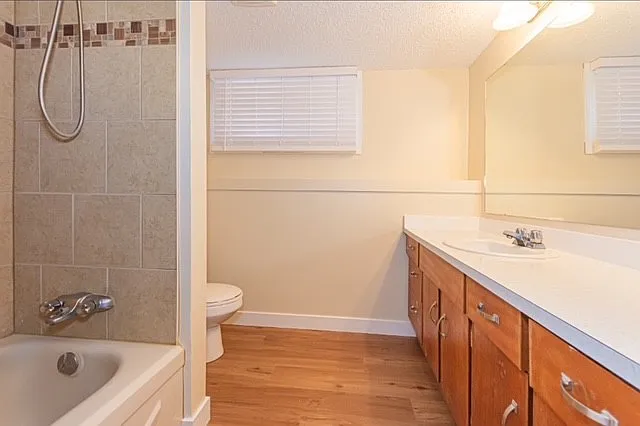 153 Woodvale Road West NW — Photo 35