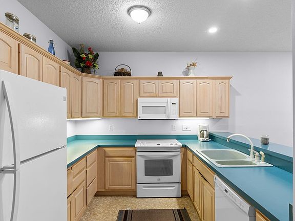 5th image of 2203 Sweetwater Blvd. #2203