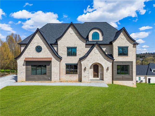 1651 Hollow Tree Drive Upper St, Pittsburgh, PA 15241