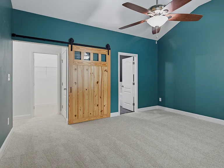 657 Equestrian Way — Photo 22