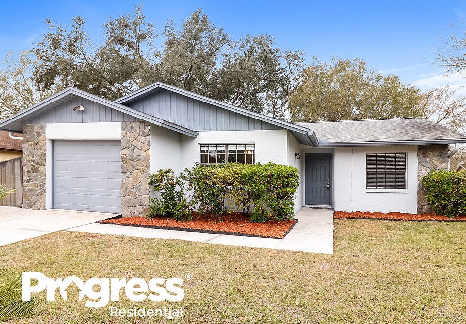 1st image of 3819 Briarbrook Pl