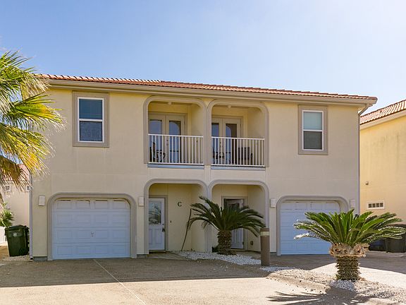 3rd image of 15006 Aruba Dr Unit C