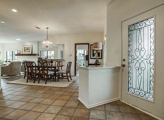 2nd image of 14893 Oaks North Dr