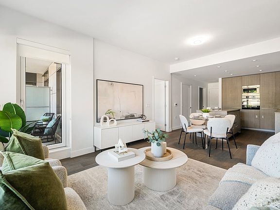 3rd image of 4932 Cambie St #302