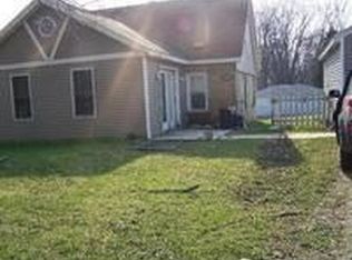 3419 E Wonder Lake Rd, Wonder Lake, IL 60097