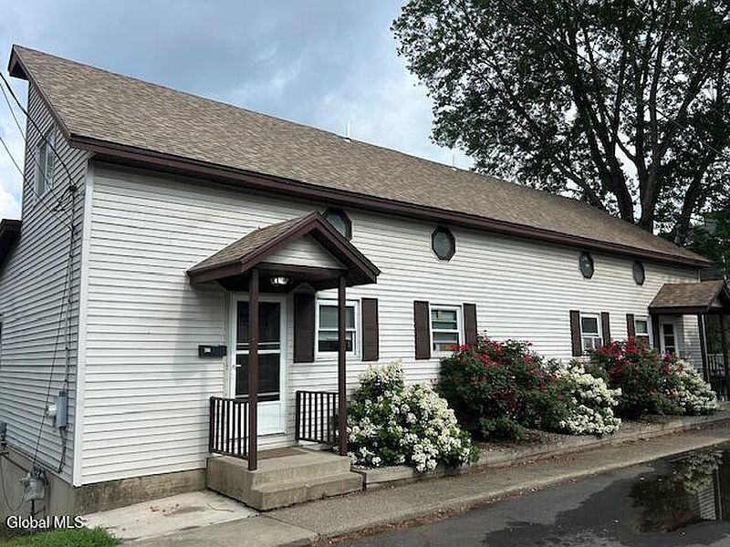 2nd image of 621 1st Avenue