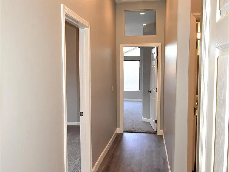 9430 W Elm St — Photo 14