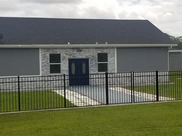 2855 Pine Knob Ln, Geneva, FL 32732