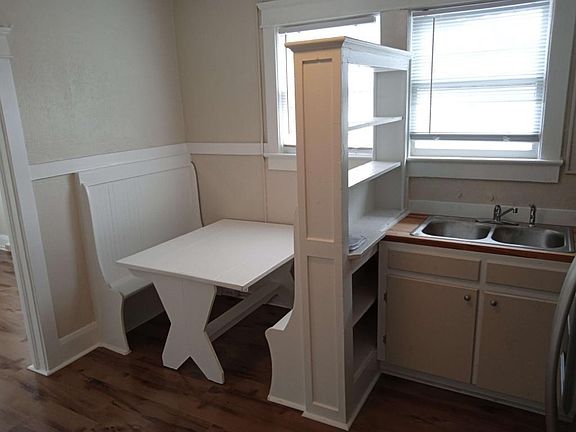 3rd image of 2502 W Kansas Ave APT 3