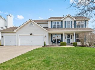 7478 Little Oaks Dr, O'Fallon, MO