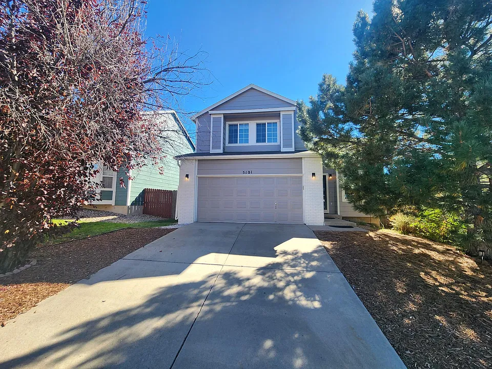 5101 Chaise Dr