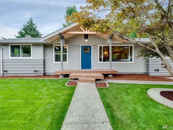 2430 Snyder Ave, Bremerton, WA 98312