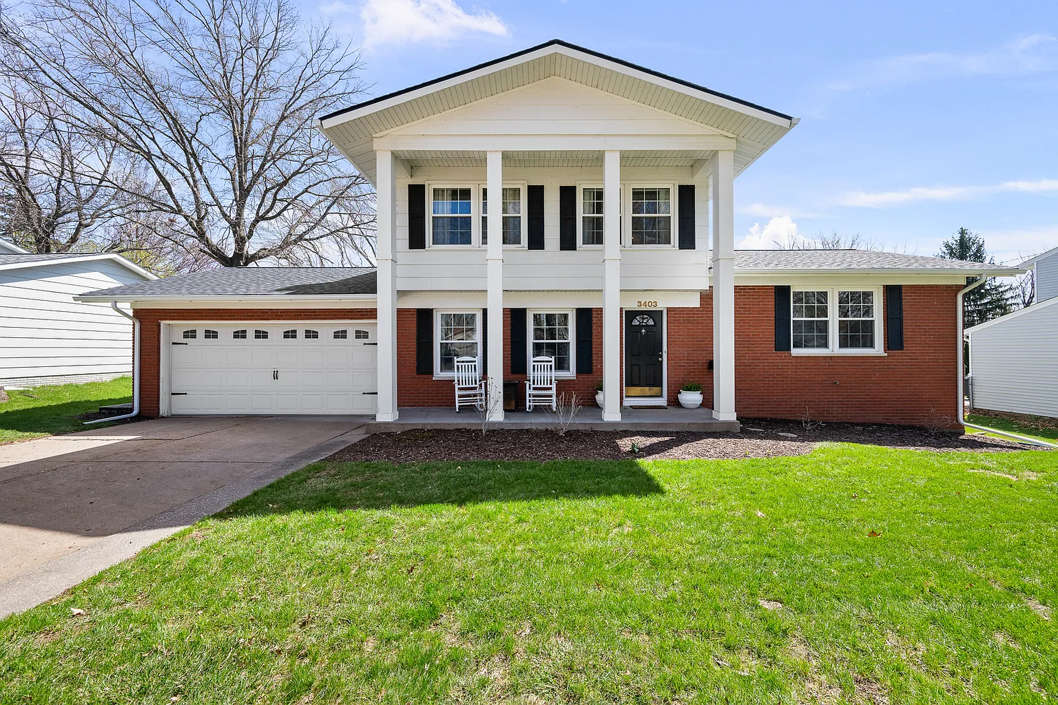 3403 Forest Rd photo 1