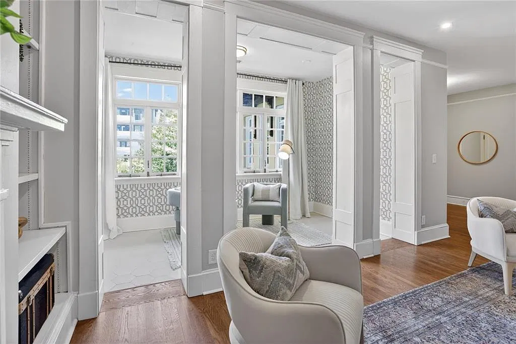 2 bed, 2.0 bath, 2143 sqft, $2,500 — Photo 4