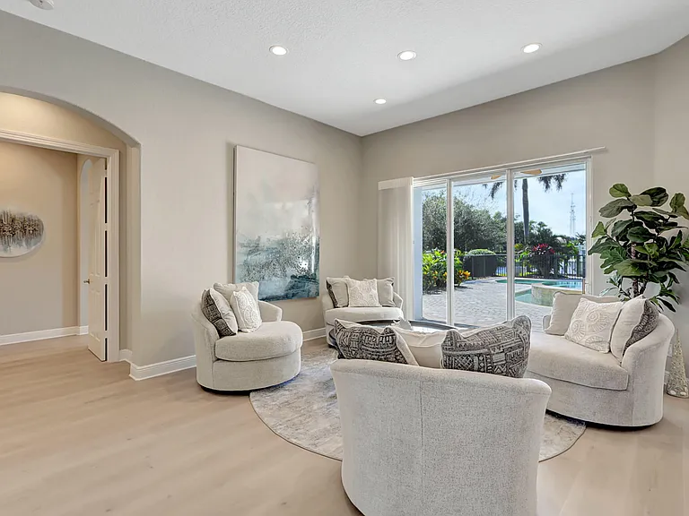 7186 SW Quiet River Ct — Photo 43