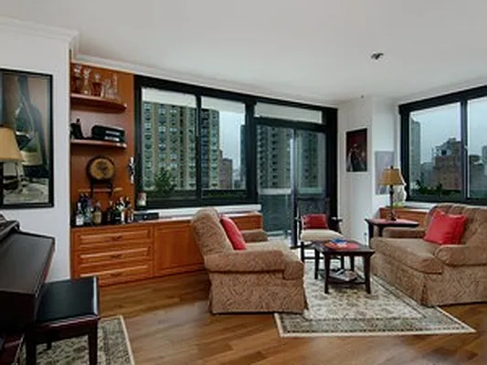 Sold by Corcoran | media 31