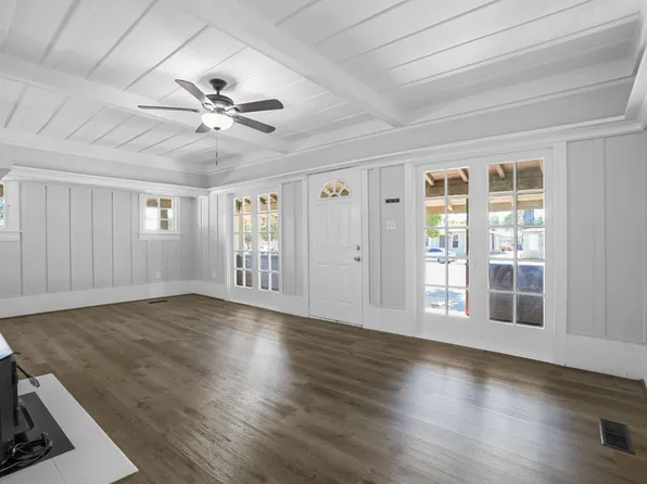 375 I Street, Patterson, CA 95363