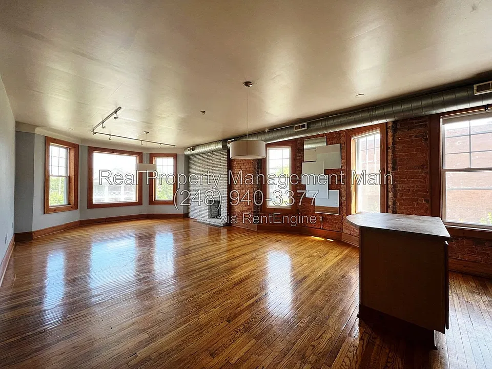 50 Westminster St #2E