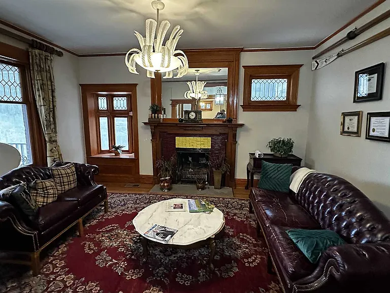 1760 N Gaylord St #0 — Photo 3