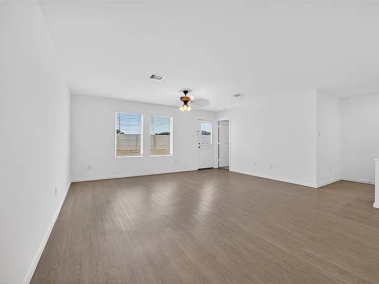 6523 Water Oak Green Ln — Photo 10