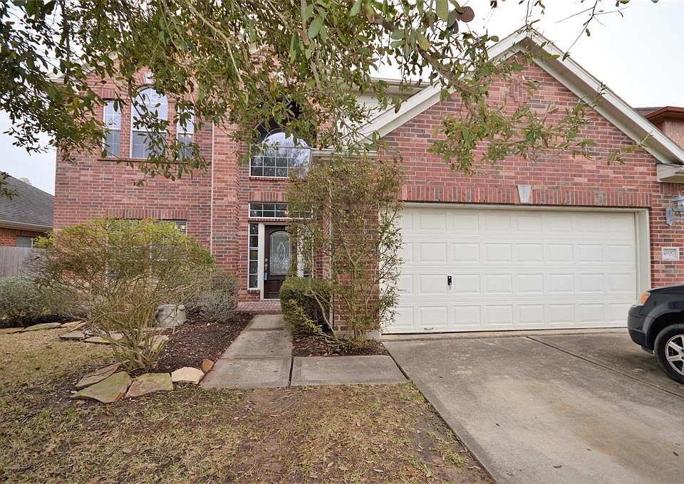 1st image of 4907 Chase Wick Dr