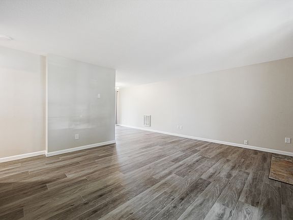 4th image of 8002-8004 SE 25th Ave