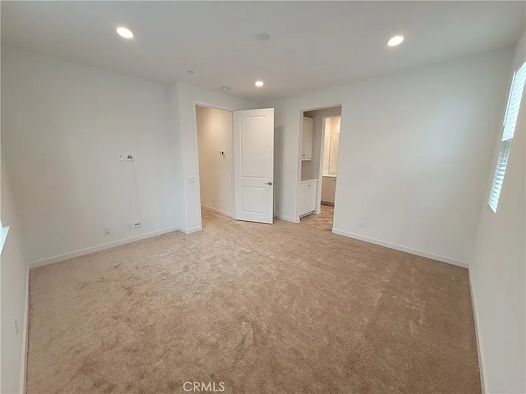 7450 Desert Holly St — Photo 10