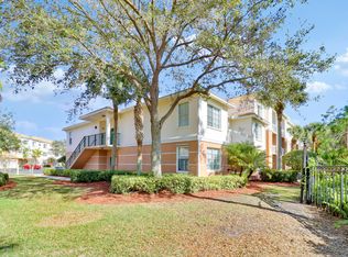 1212 Myrtlewood Cir E, Palm Beach Gardens, FL 33418