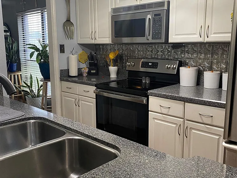 70 Evanston St #1 — Photo 6