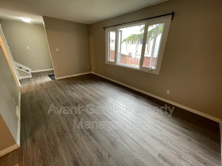 14125 82nd St NW — Photo 3