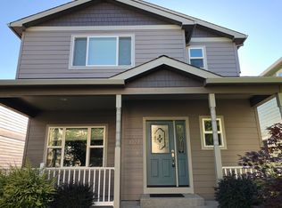 1027 Rustler Peak St, Central Point, OR 97502