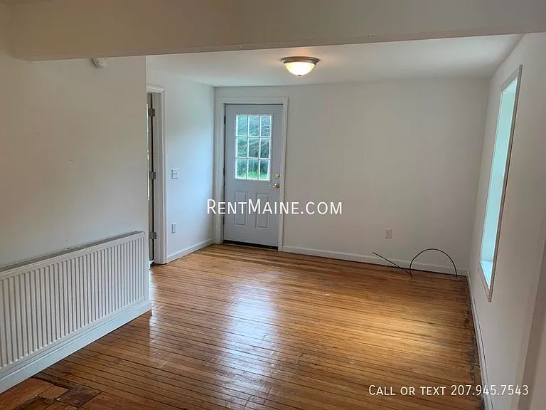 27 Margin St #1 — Photo 8