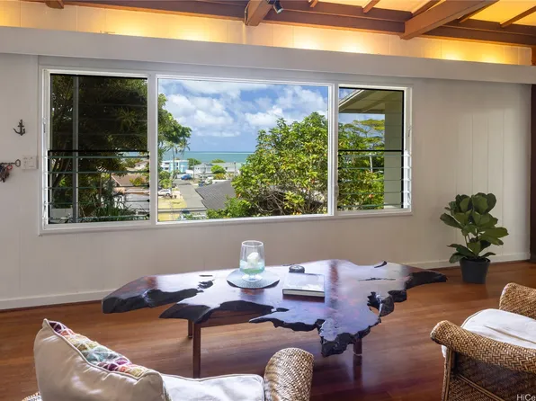 47-220 Kamehameha Hwy, Kaneohe, HI 96744
