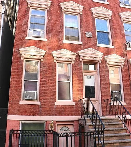 404 Adams St #6 — Photo 13
