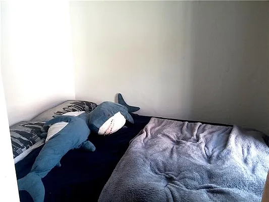 Rented by R New York | media 44