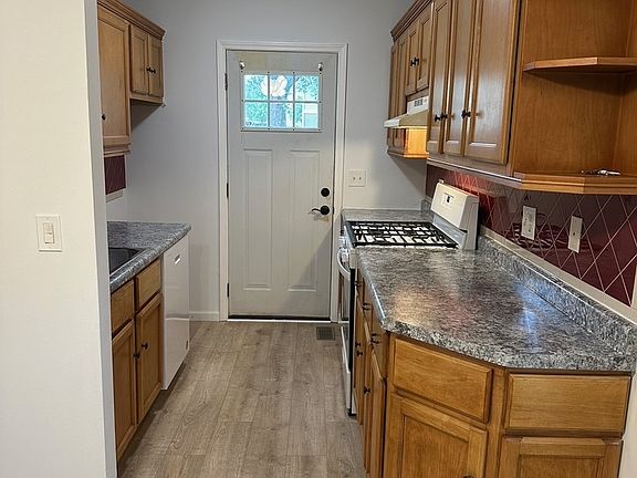 4th image of 346 Mallard Ct #346