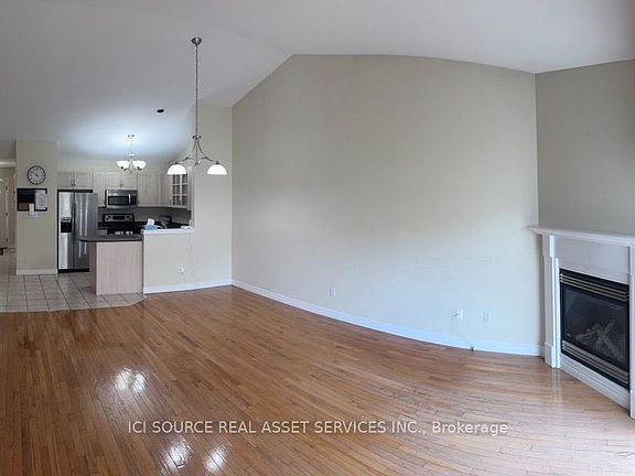 3rd image of 1799 Castleton Ave