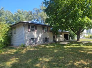 8043 Hornell Ave S, Cottage Grove, MN 55016