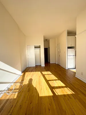 Rented by Corcoran | media 3