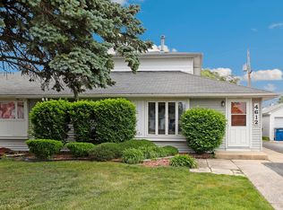4612 W 89th Pl, Hometown, IL