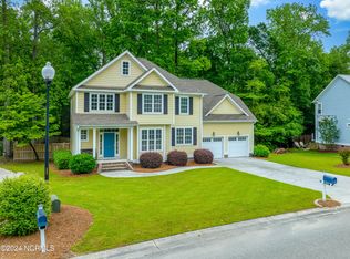 609 Blue Point Dr, Wilmington, NC 28411