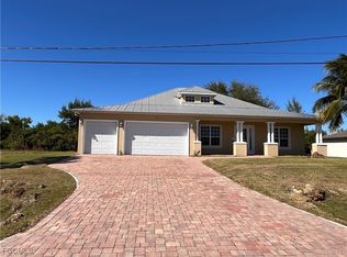 1521 SW 22nd Pl, Cape Coral, FL 33991