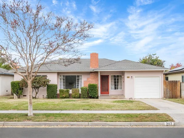 207 E Fountain Way, Fresno, CA 93704